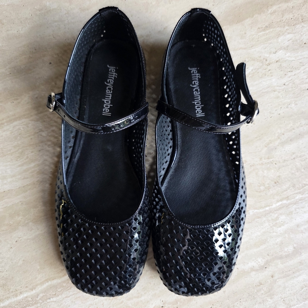 Jeffrey Campbell Perforated Mary Jane - 7 Womens